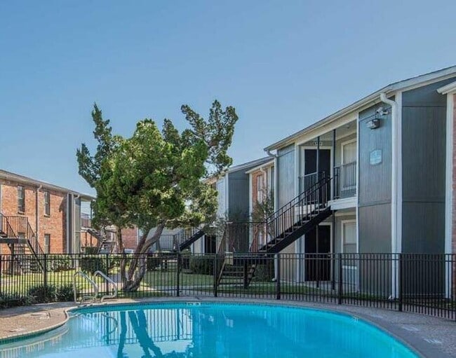 Building Photo - 8201 W Bellfort Ave