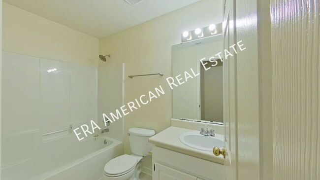 Building Photo - 9725 Leeward Way