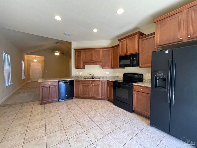 Building Photo - 9550 Laramie Dr
