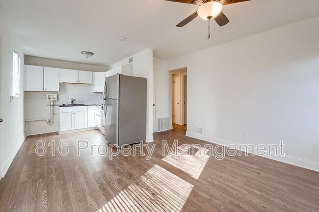 Building Photo - 6106 E 153 Terrace