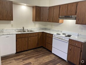 Building Photo - Immaculate Updated 2 Bedroom with 1 Bath w...