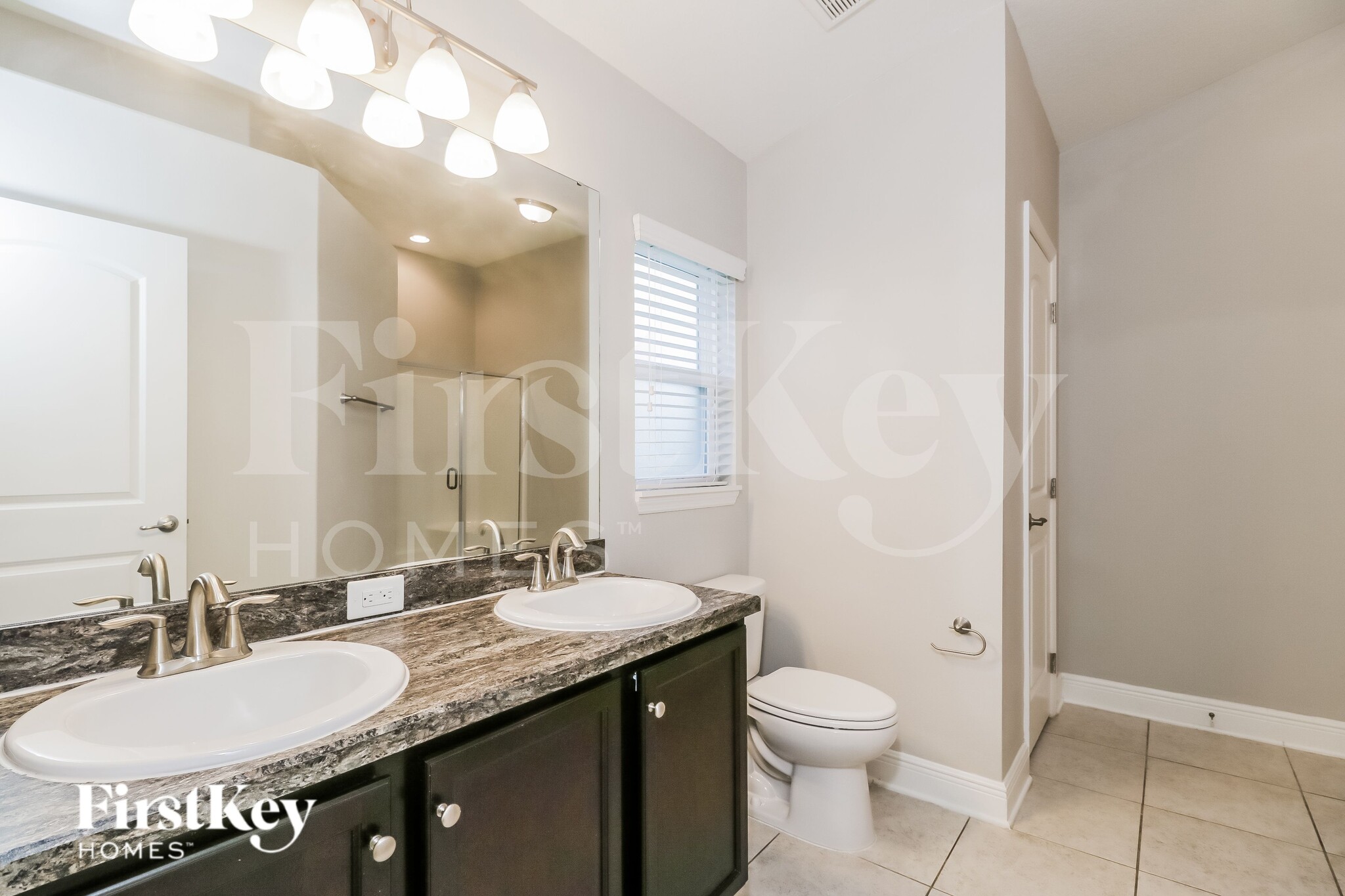 Building Photo - 13546 Niti Dr