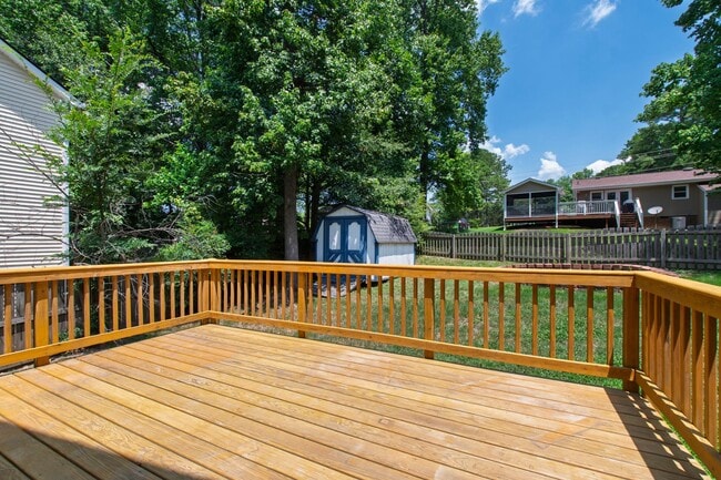 Building Photo - Charming Ranch Home on a Quiet Cul-de-Sac in Apex!