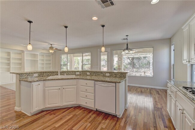 Building Photo - 5211 Vedra Ct
