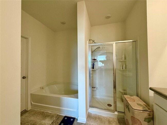 Building Photo - 2015 Waycross Ln