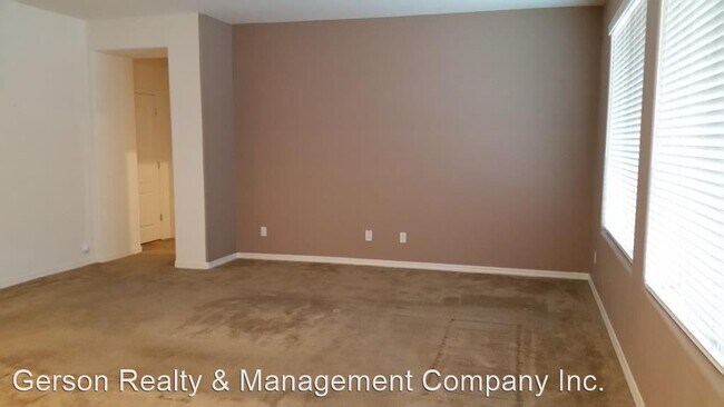 Building Photo - 14391 W Desert Flower Dr
