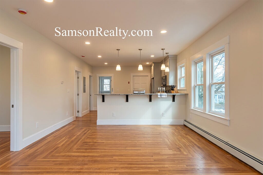 Building Photo - 178 Hillside Ave