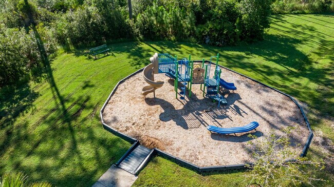 Building Photo - 143 Wood Stork Ln