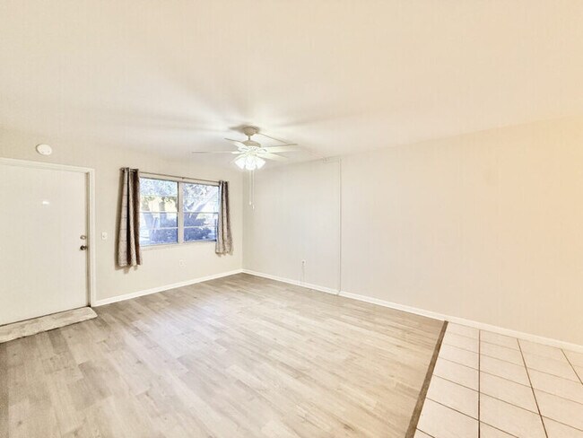 Building Photo - 911 Washington Ave SW