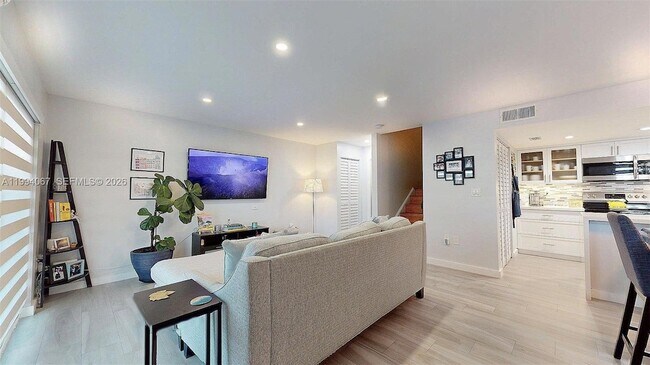 Building Photo - 6840 SW 45th Ln