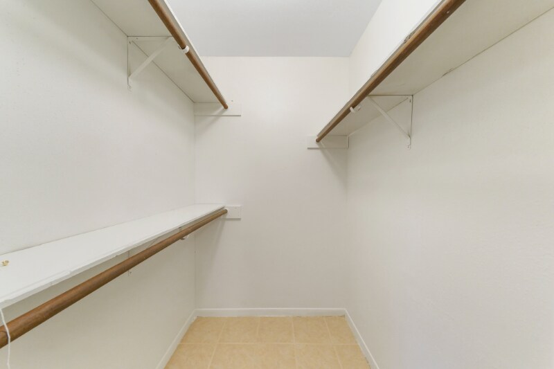Building Photo - 16727 Royal Mile Ln