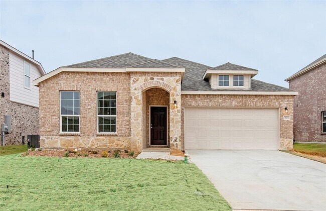 Primary Photo - Move-In Ready 4-Bedroom Home with Ideal Lo...