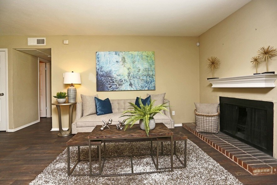 Summerwood Cove 9821 Summerwood Cir Dallas TX 75243 Apartment Finder