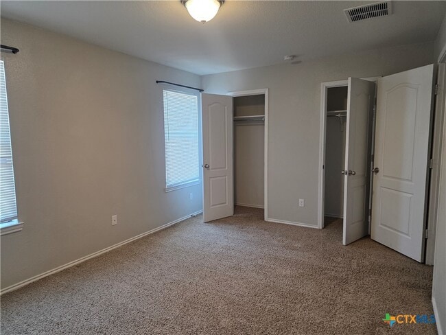 Building Photo - 1119 Lonesome Oak Drive