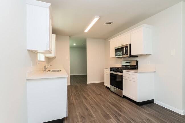 Building Photo - 2447 Gibbs Bend Ct