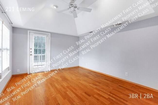 Building Photo - 211 Leming-