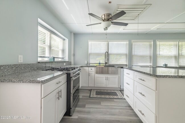 Building Photo - 5557 Co Rd 352