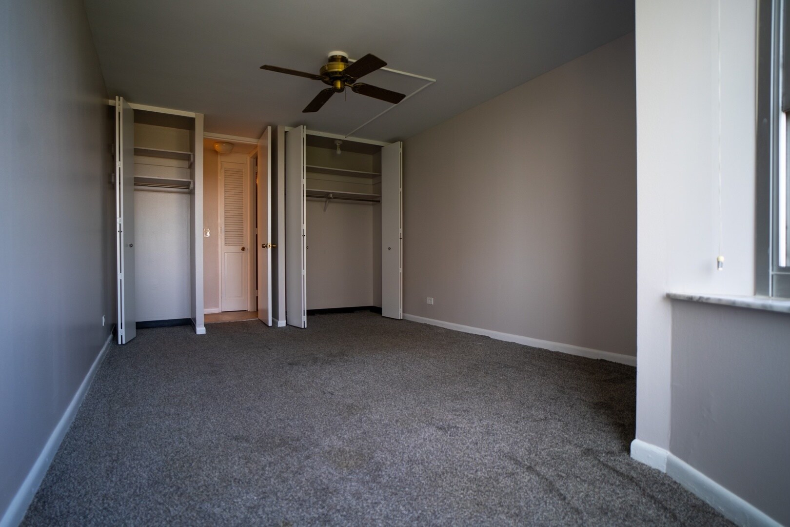 Building Photo - 720 W Gordon Ter