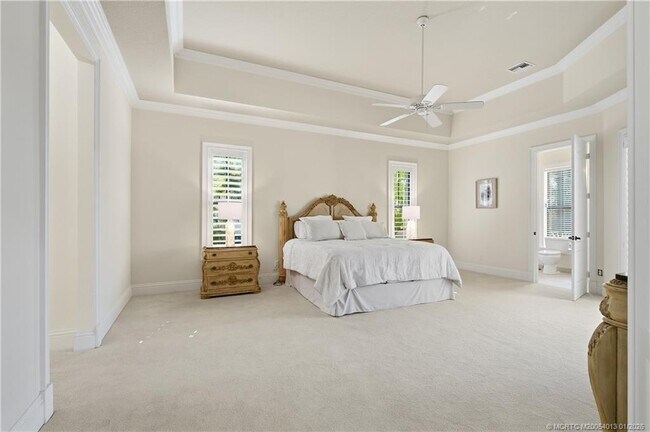 Building Photo - 109 SE Fiore Bello