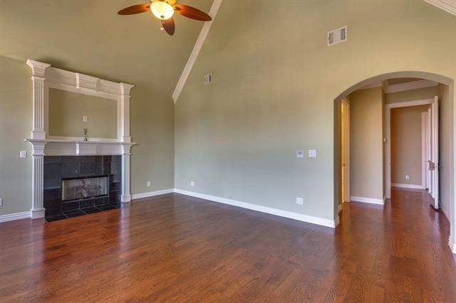 Building Photo - 566 Rockingham Dr