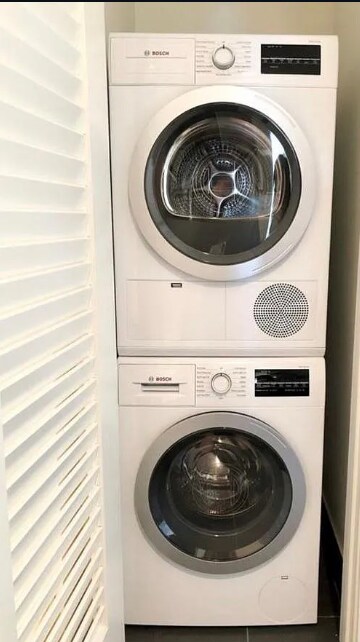 Building Photo - 889 Francisco St