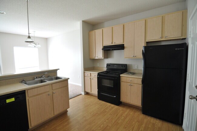 Building Photo - 44 Pine Meadows Cir