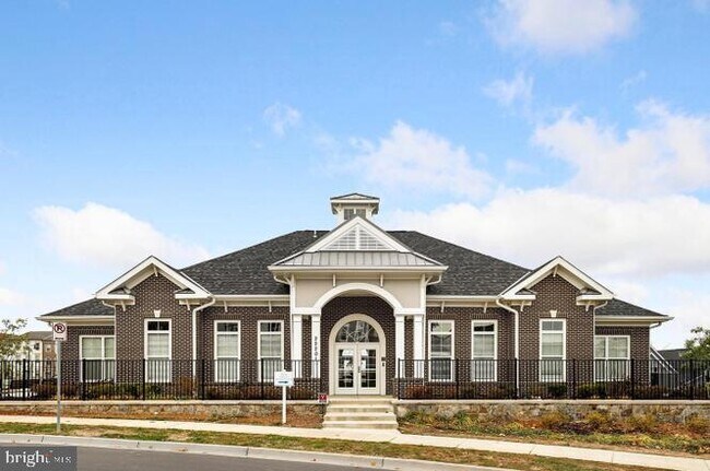 Building Photo - 13905 Bufflehead St