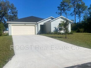 Building Photo - 1541 Newport St SE