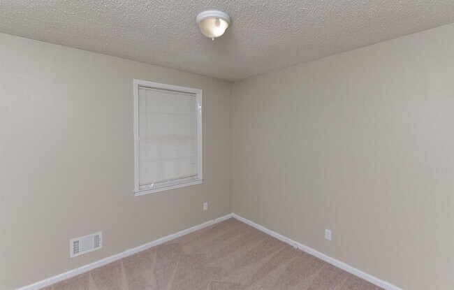 Building Photo - 1961 Haviland Cir