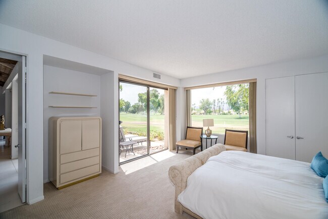 Building Photo - 645 Hospitality Dr