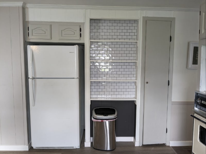 Building Photo - 101 W Skyway Dr