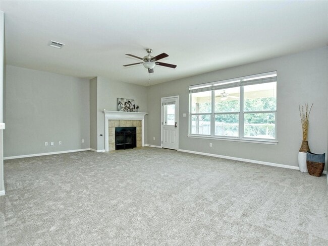 Building Photo - 4228 Rolling Water Dr