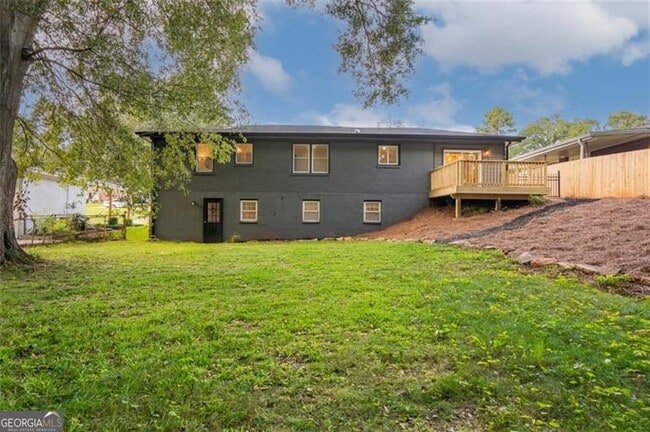 Building Photo - 2658 Miriam Ln