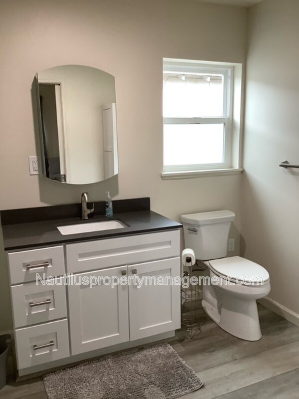 Building Photo - 103 La Pluma Ct
