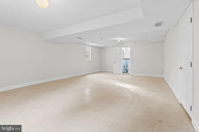 Building Photo - 4 Franklin Ave