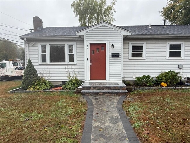 Primary Photo - 39 Alpena Ave