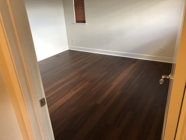 new carpet 2020 replaced this - 92-1083 Koio Dr