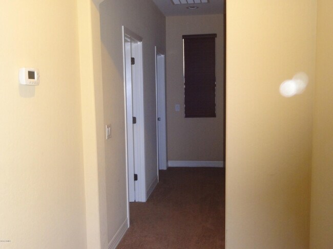 Building Photo - 1575 W Pelican Ct