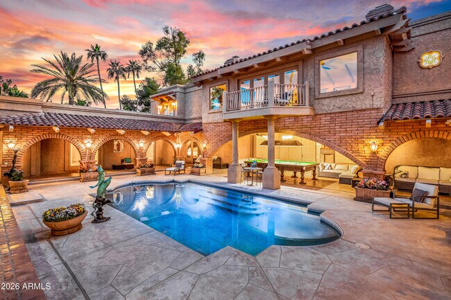 Building Photo - 7156 Oakmont Dr