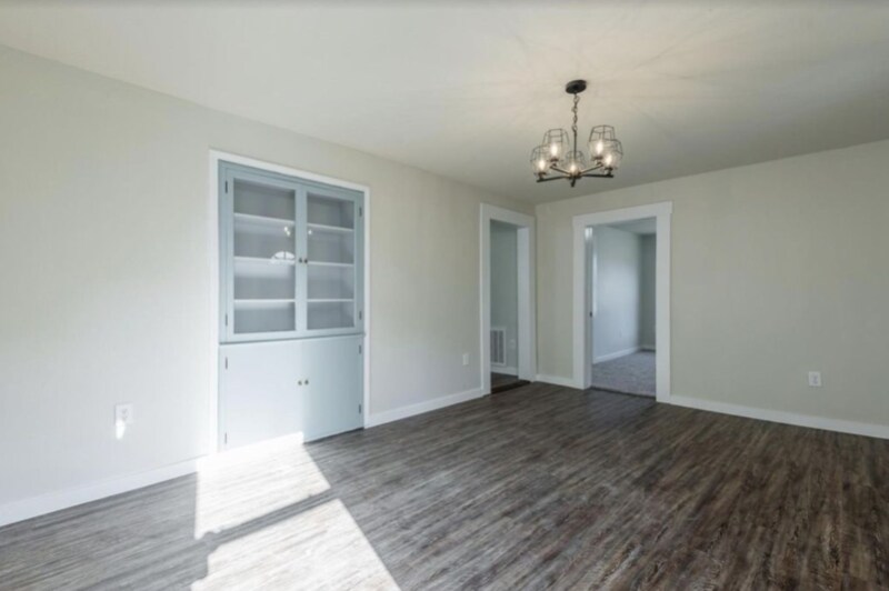 Building Photo - 1235 Iredell Ave