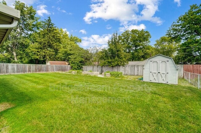 Building Photo - 4354 Meadowcroft Rd
