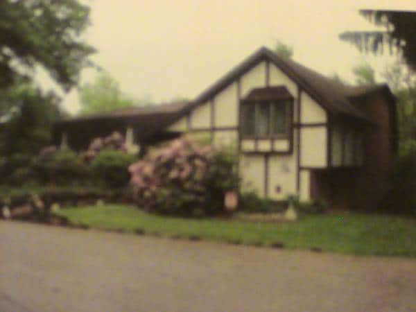 Building Photo - 106 Kirtley Strasse