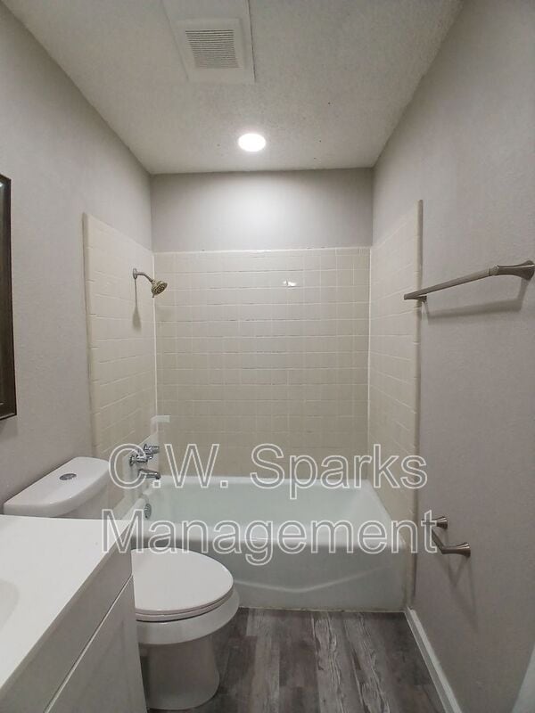 Building Photo - 7840 Mirage Valley Dr