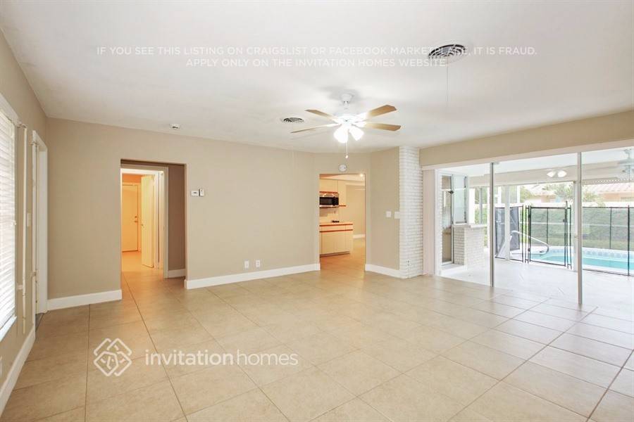 Building Photo - 1250 SW 9th Terrace