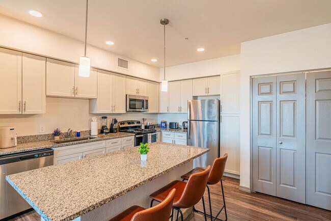 Building Photo - 9600 W Georgia Ave