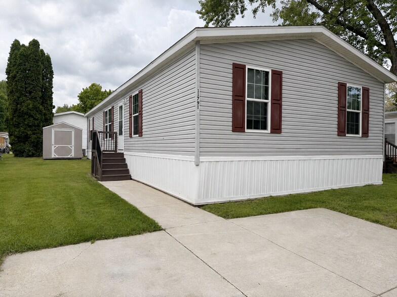 Building Photo - 11791 Cascade Cir