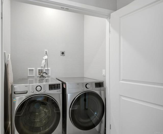 Building Photo - 10433 Newbliss Wy