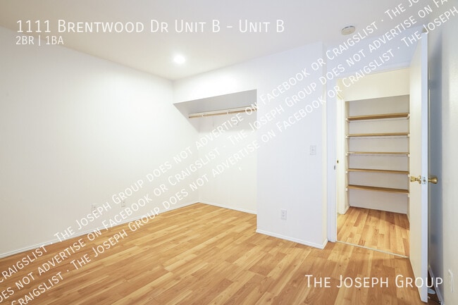 Building Photo - 1111 Brentwood Dr