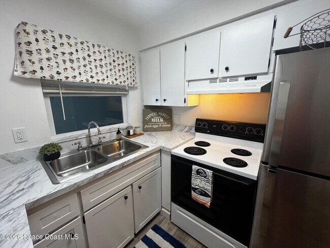 Building Photo - 5600 N Banana River Blvd
