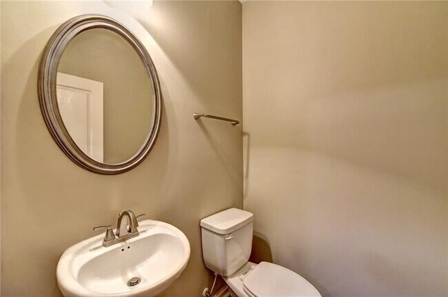 Building Photo - 6225 Apple Rose Dr